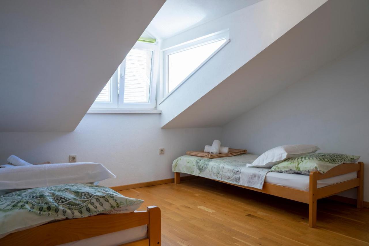 Appartamento House Fidulic - Penthouse The View Lumbarda Esterno foto