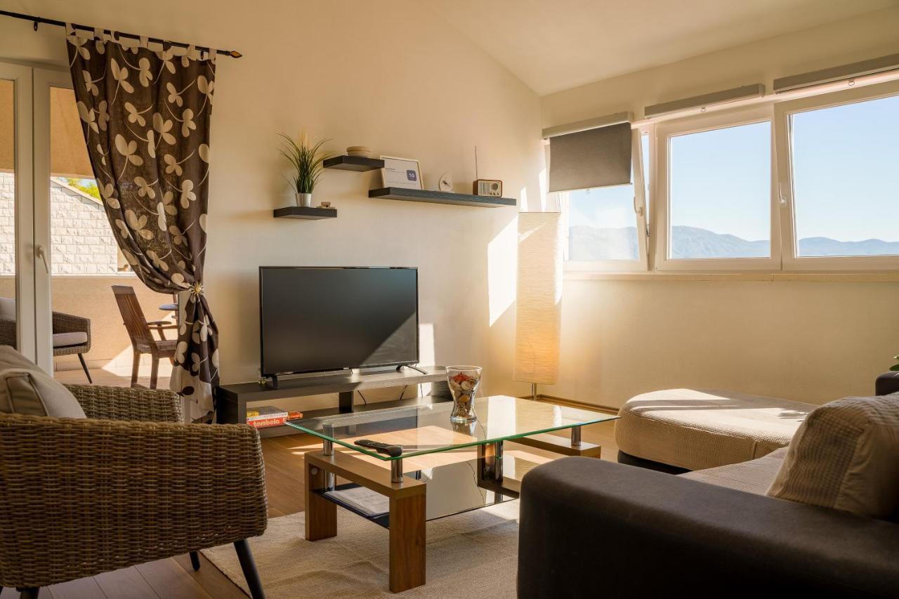 Appartamento House Fidulic - Penthouse The View Lumbarda Esterno foto