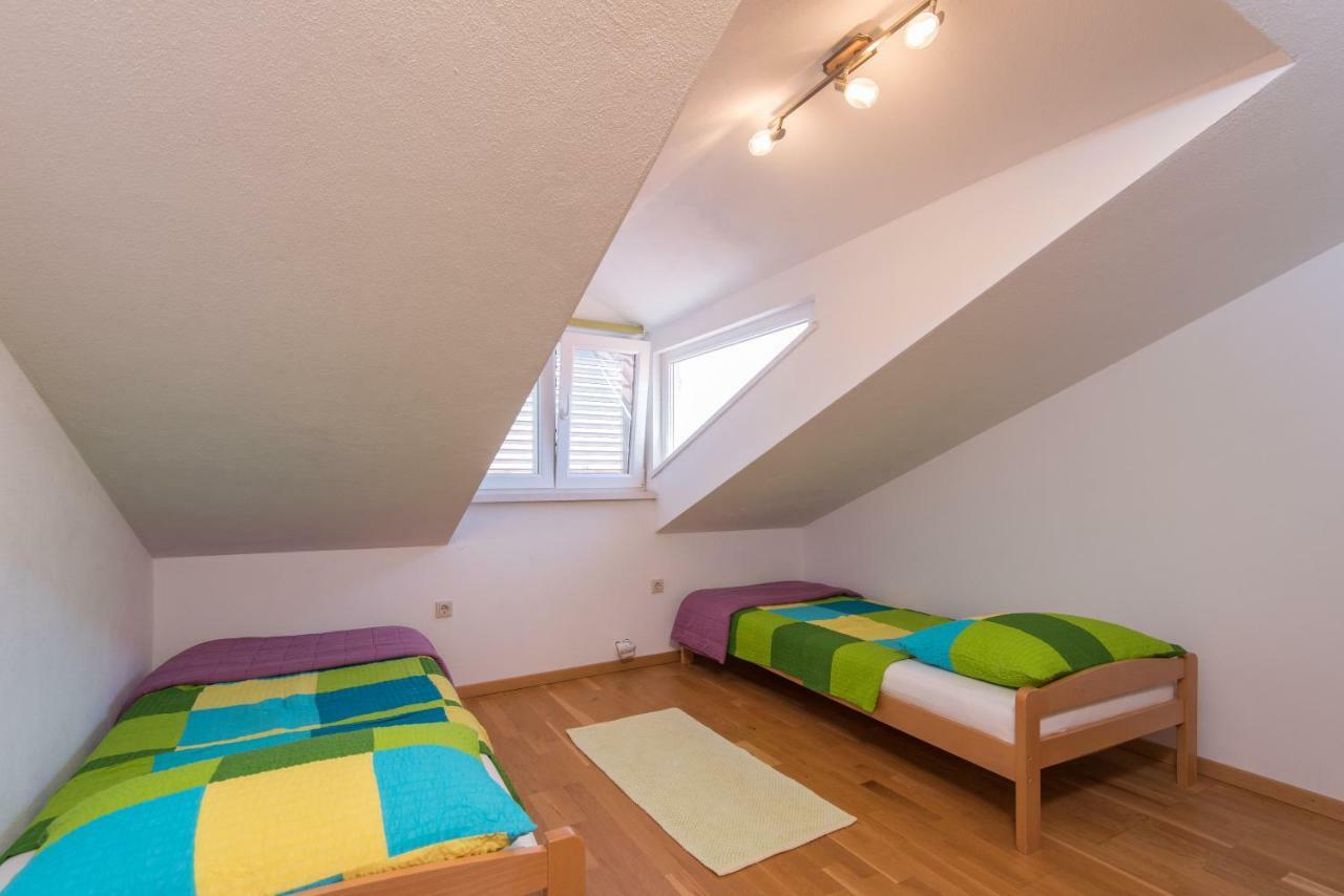 Appartamento House Fidulic - Penthouse The View Lumbarda Esterno foto